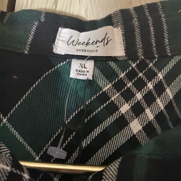 Weekends top - Picture 13 of 14